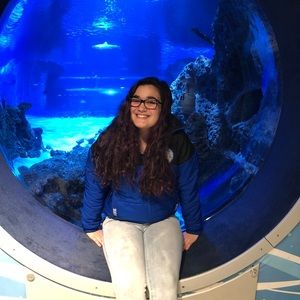 Meet your Posher, Haley